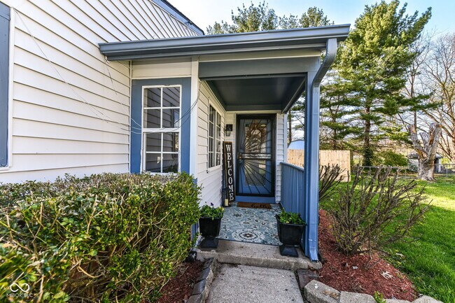 Foto del edificio - 8506 Friendship Ln
