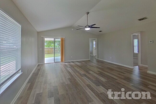 Building Photo - 3318 Citation Dr