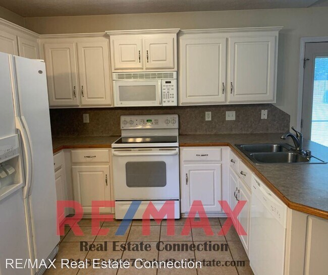 Building Photo - 3 br, 2 bath House - 33 Ryleigh Mattie Leigh