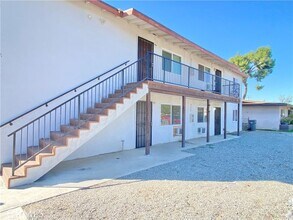 Building Photo - 15129 Elm Ct