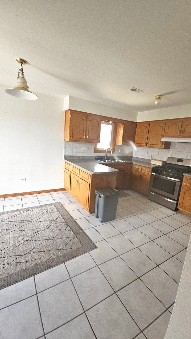 Foto del edificio - 8016 W 83rd St