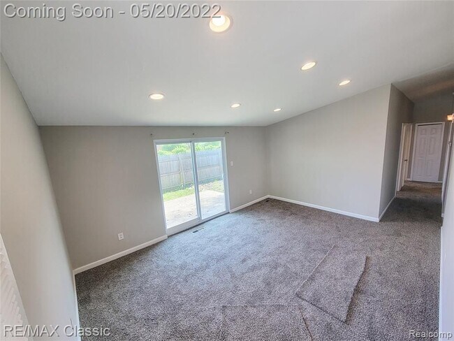 Building Photo - 29417 Fairfax St