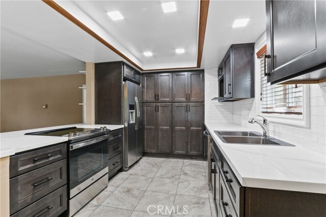 Building Photo - 2214 2nd St