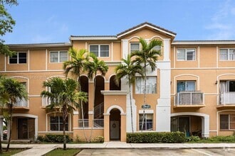 Building Photo - 17640 NW 73rd Ave