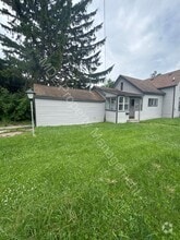 Building Photo - 802 S Woodbridge St