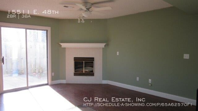 Foto del edificio - 15511 E 48th St