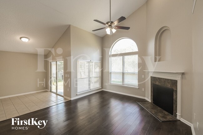 Foto del edificio - 308 Hammock Grove Ct