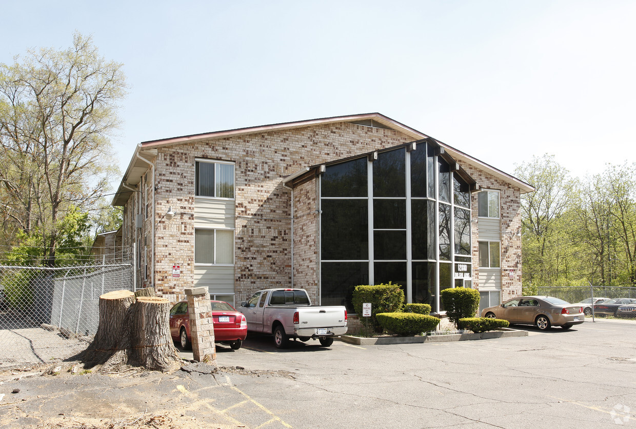 Building Photo - Dolson Apartments