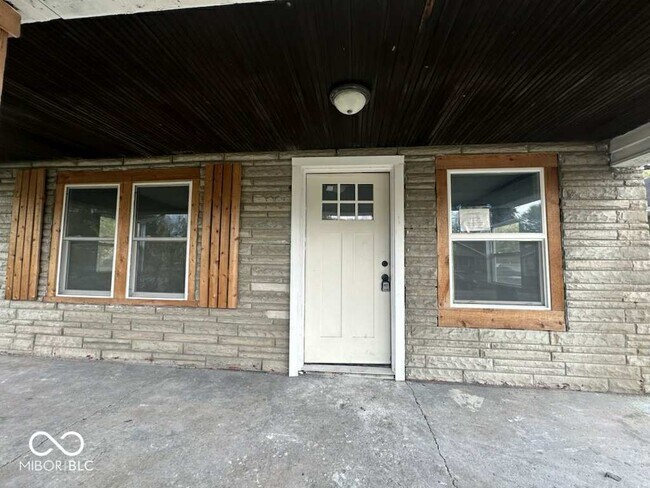 Foto del edificio - 2729 Columbia Ave