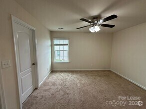 Building Photo - 121 Congaree Lp