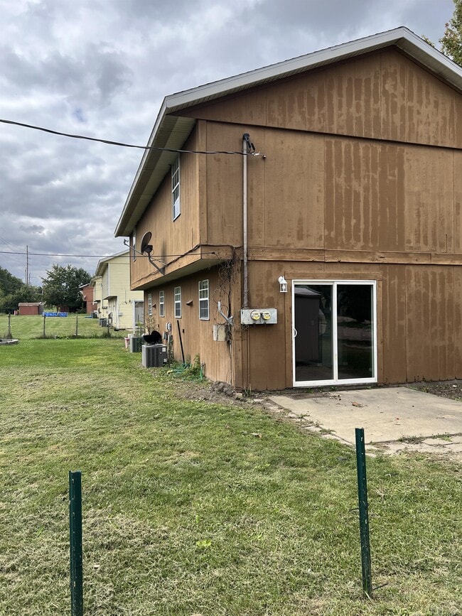 Foto del edificio - 2003 E Florida Ave