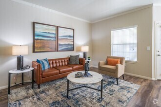 Interior Photo - Enclave