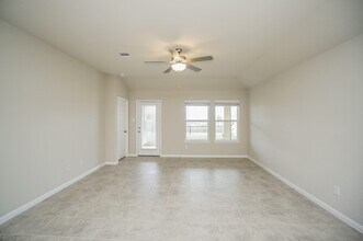 Building Photo - 1234 Oak Barrel Run