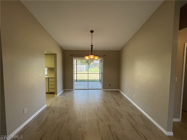 Foto del edificio - 3604 SW 1st Ave