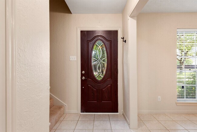 Foto del edificio - 14215 Lost Meadow Ln