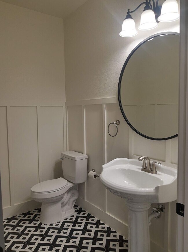 Foto del edificio - Kerrville, TX  Custom Build Home Ready for Immediate Move In