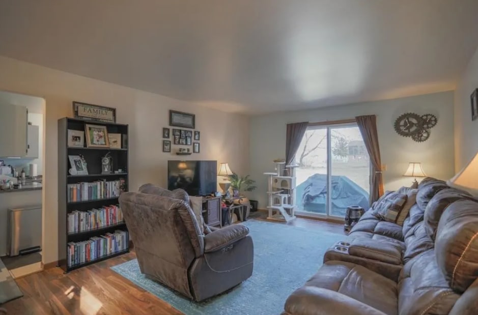 Primary Photo - 538 Ross Ave