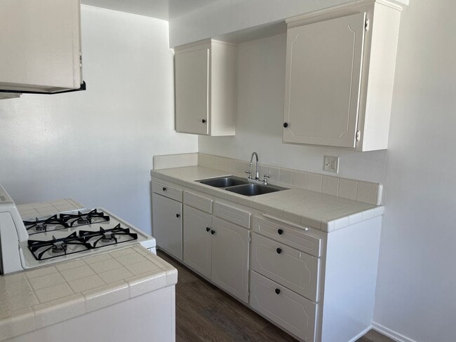 Foto del interior - Pinnacle Acacia LLC