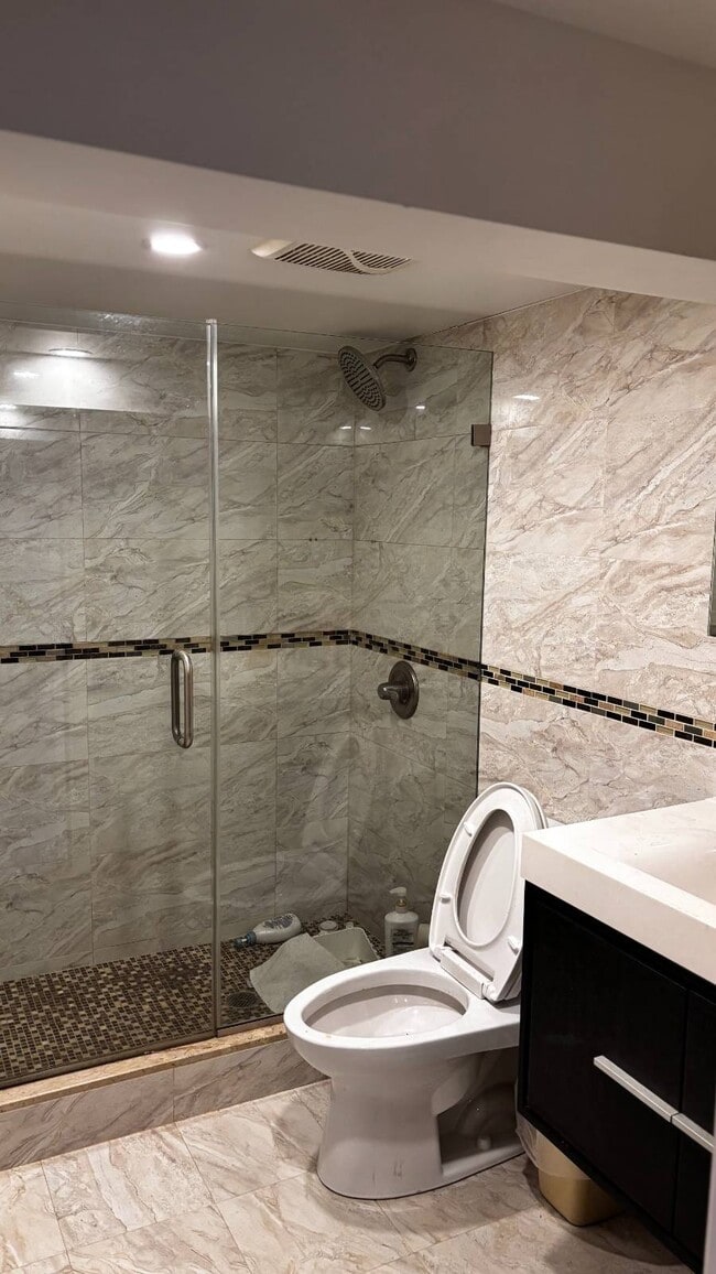 Foto del edificio - 86-08 144th St