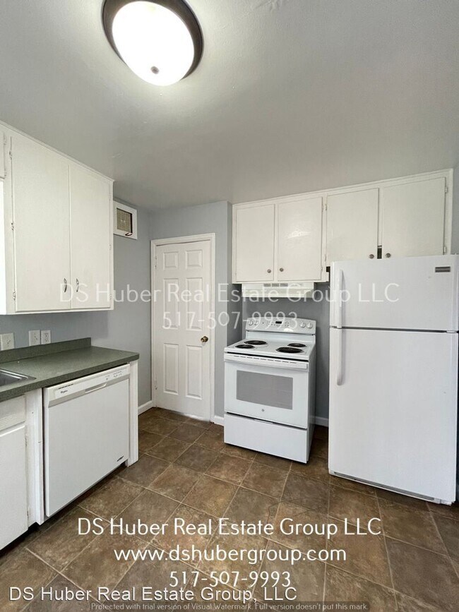 Foto del edificio - 2 br, 1 bath House - 413 S Fairview Ave