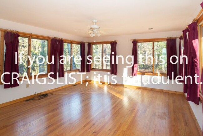 Building Photo - Cozy 1 bedroom Cottage near Jordan Lake!