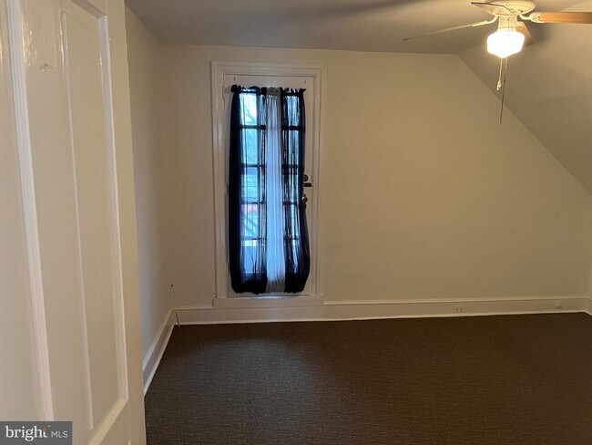 Foto del edificio - 834 13th Ave