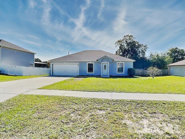 Foto del edificio - 521 Cloudcroft Dr