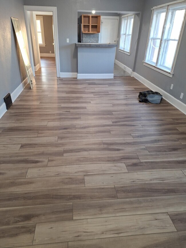 Foto del edificio - 314 N Longwood St