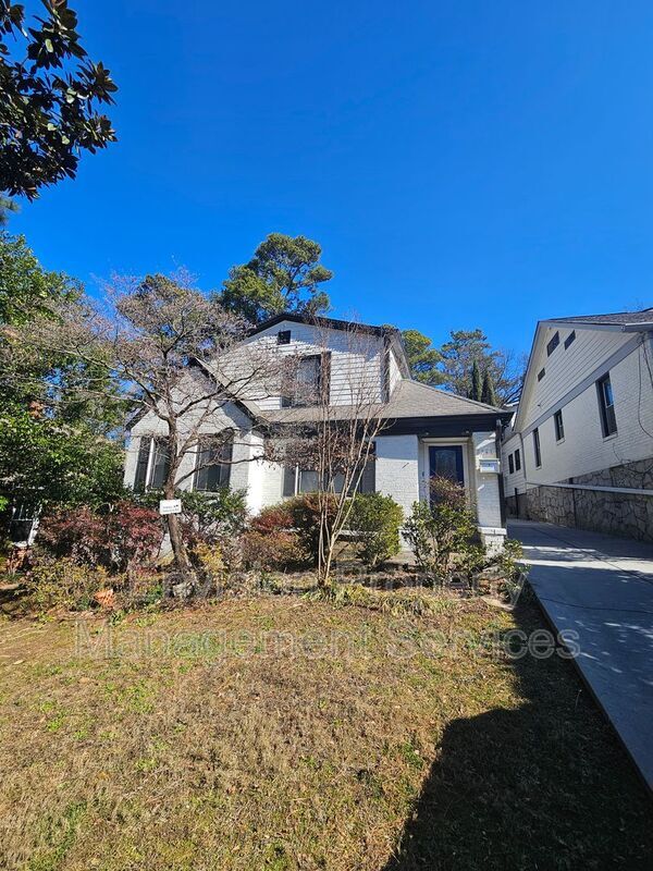 Foto del edificio - 1761 Monroe Dr NE