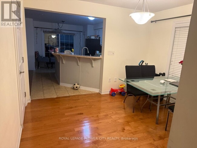 Building Photo - 12 Osgoode Street