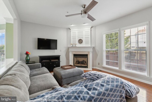 Building Photo - 2115 Sugar Maple Ln