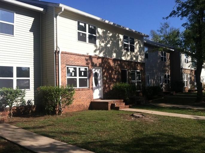 Primary Photo - 924-942 Jackson Blvd