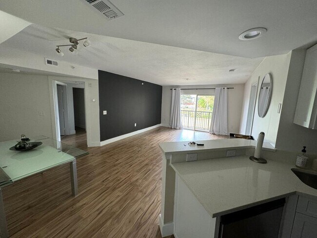 Foto del edificio - 4155 N Haverhill Rd