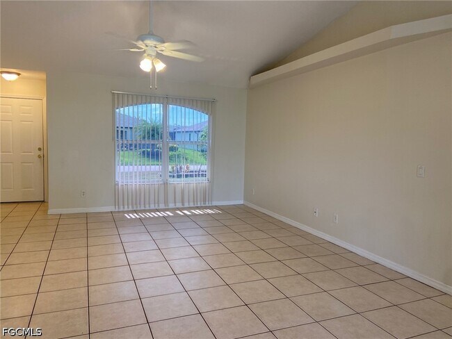 Foto del edificio - 2231 SW 12th Ave