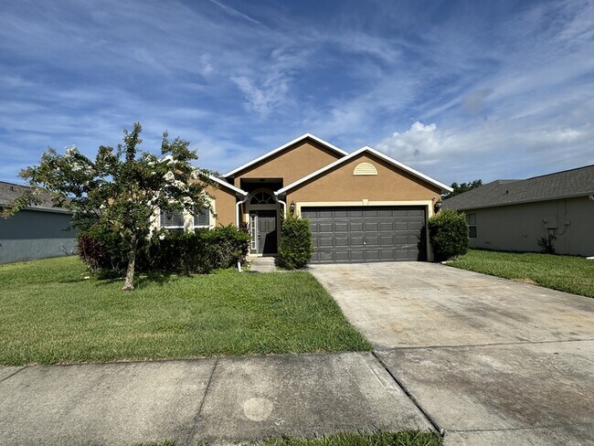 Photo - 269 McKay Blvd House