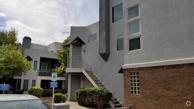 Building Photo - 3633 N 3rd Ave