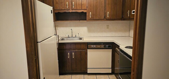 Foto del edificio - 2 Bedroom 1 Bath House $1,600 - Available May 2026!