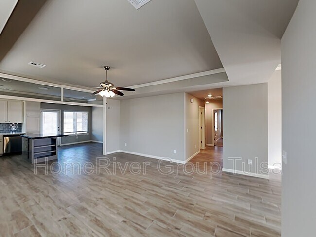 Foto del edificio - 3642 East Cherry Hill Ct