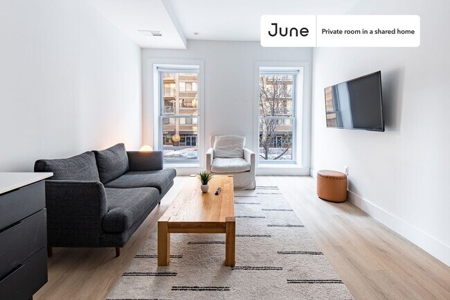 Building Photo - Room in Shared 4 bed/2 bath home in Dupont Circle