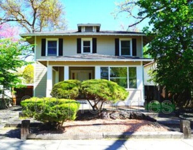 Foto del edificio - 612 E Jefferson St
