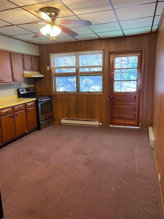 Foto del edificio - 3 br, 1 bath House - 337 PRESTON AVE
