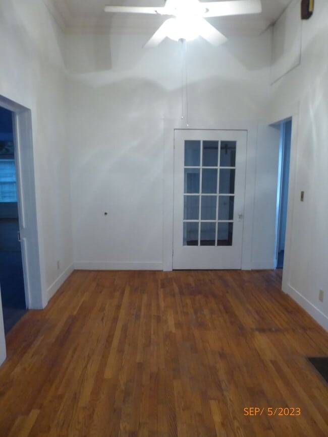 Building Photo - Historic home In The Heart Of Bluff Park