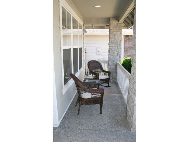 Building Photo - Price Reduced! -Luxurious Tamarack Ridge Home