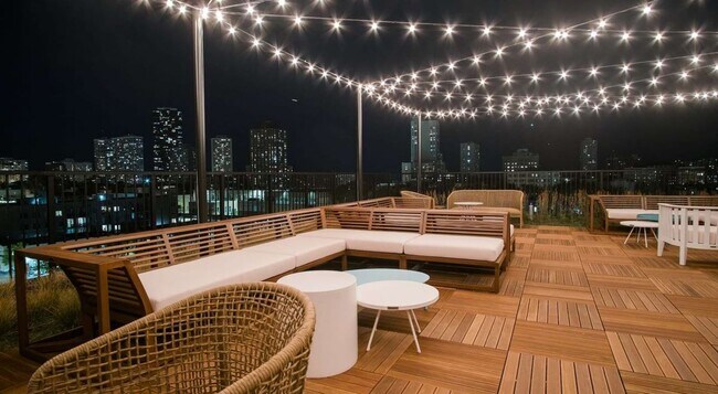 Foto del edificio - 1135 W Winona St