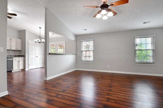 Building Photo - 1211 Flagstone Dr