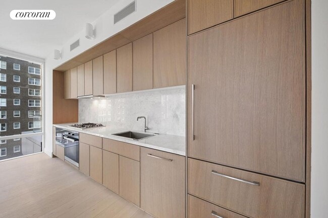 Building Photo - 501 3rd Ave