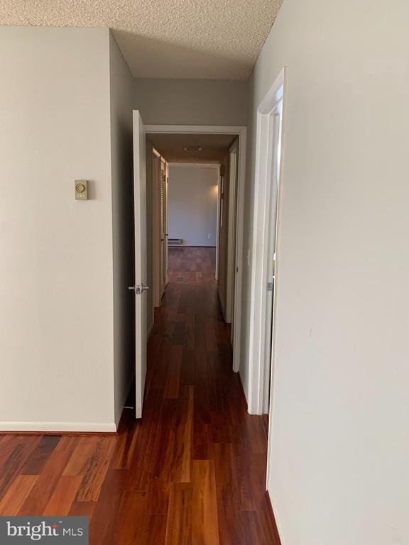 Foto del edificio - 15311 Beaverbrook Ct