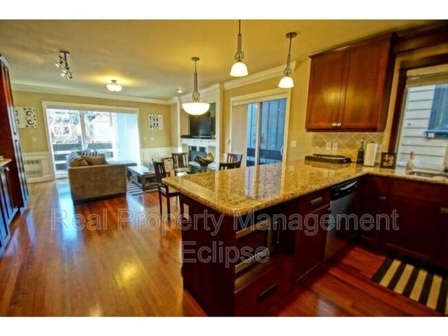 Building Photo - 4312 Linden Ave N