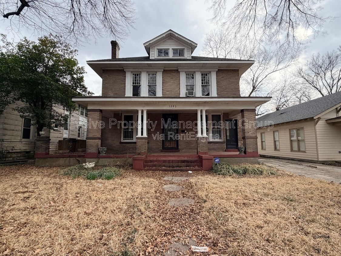 Photo - 1283 Harbert Avenue
