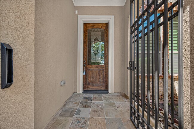 Building Photo - 10834 Poolman Pl